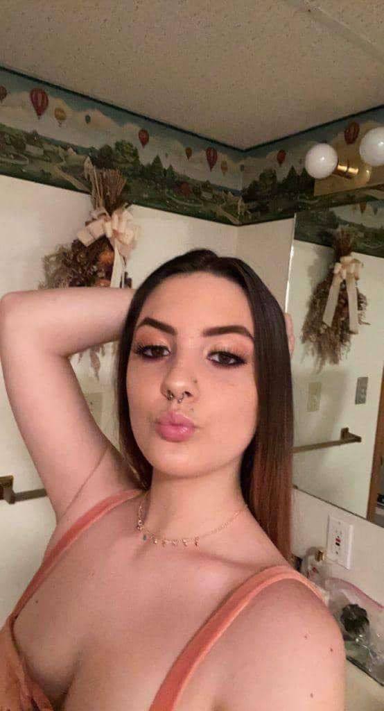 ππππI'M SCARLETT A HOT GIRL WITH CLEAN PUSSY AND TITS ,READY TO FUCK HARDER π― , SUCK, SENSUAL BODY RUB AND ESCO ππππI'M SCARLETT A HOT GIRL WITH CLEAN PUSSY AND TITS ,READY TO FUCK HARDER π― , SUCK, SENSUAL BODY RUB AND ESCO