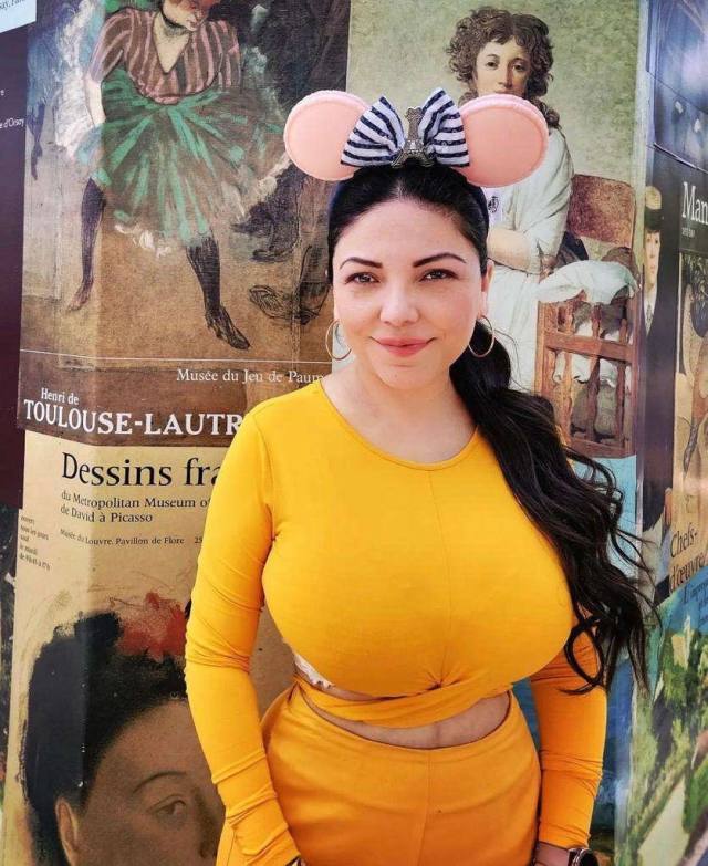 would you be my loving and attentive sugar baby? and i spoil you ? (not applicable to age 40 and above) would you be my loving and attentive sugar baby? and i spoil you ? (not applicable to age 40 and above)